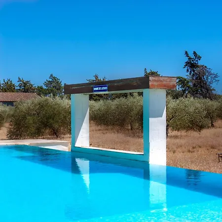 לינה וארוחת בוקר Domaine Des Lucques D'hotes De Luxe Au Coeur D'oliveraie